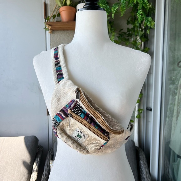 NWOT | Himalayan Hemp | Hemp Fanny Pack - Picture 2 of 6